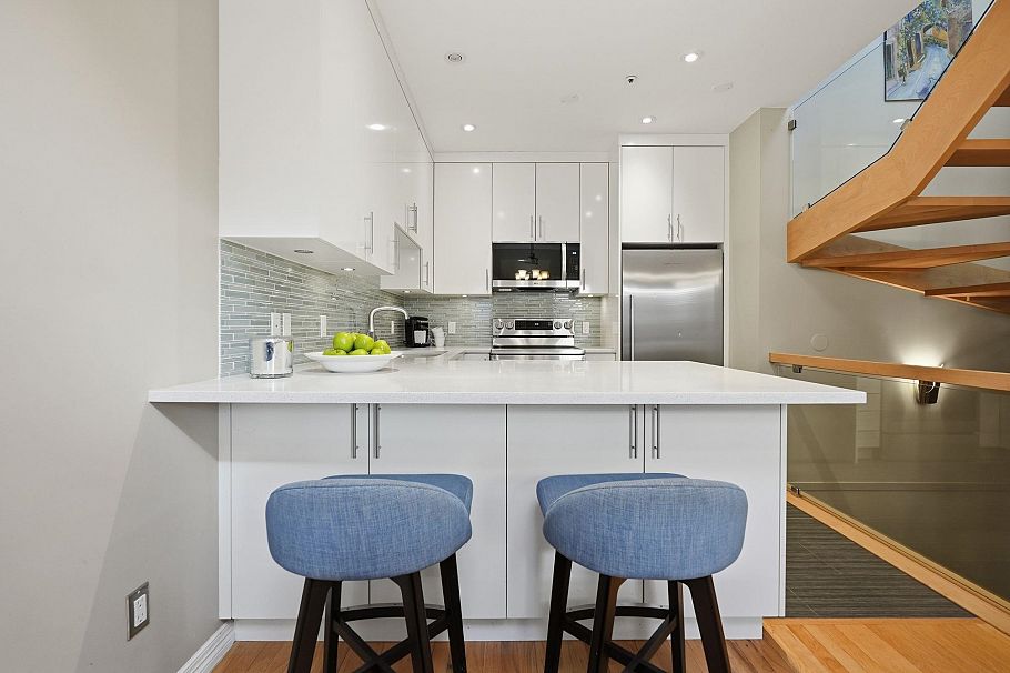 1867 W 11th Avenue Vancouver, BC - 13