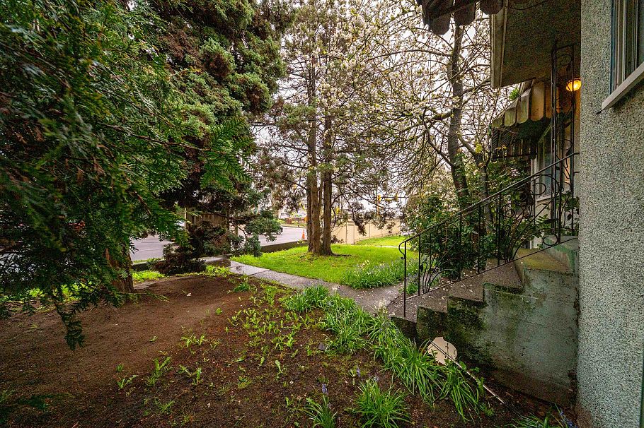 7475 Knight Street Vancouver, BC - 37