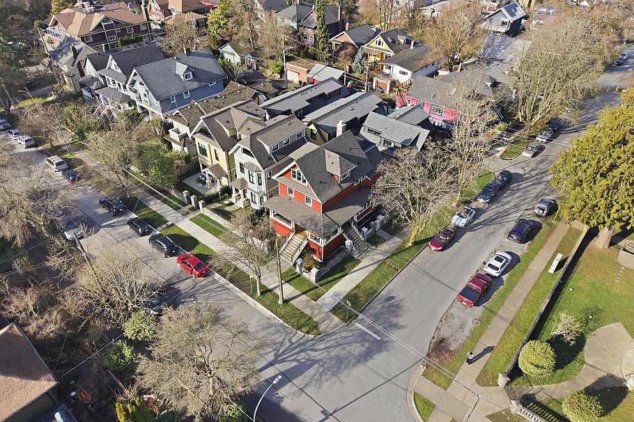 1967 Napier Street Vancouver, BC - 31