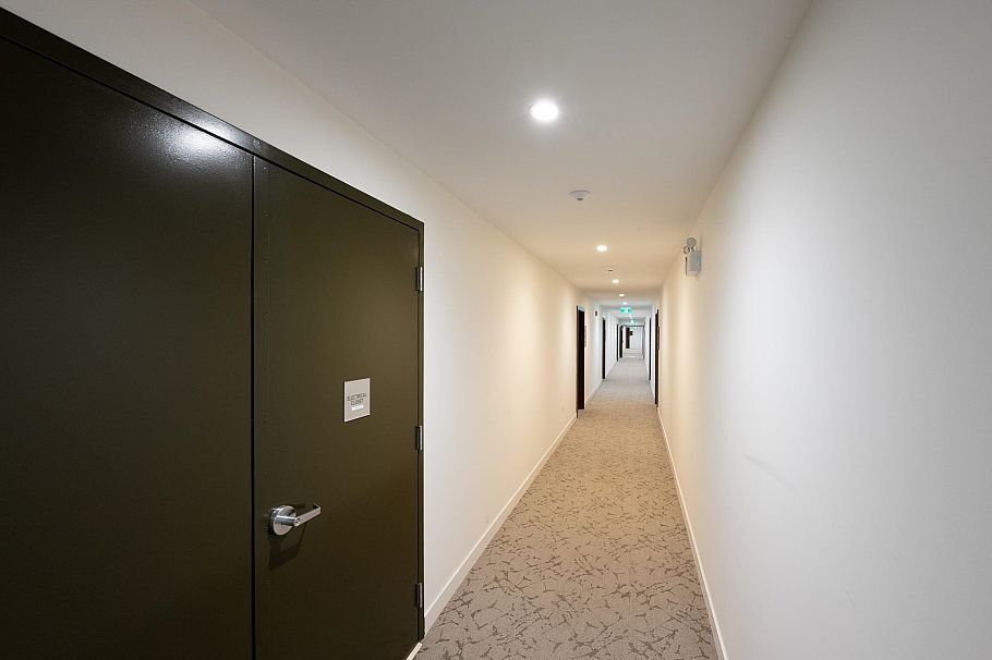 605 3596 Malsum Drive North Vancouver, BC - 28