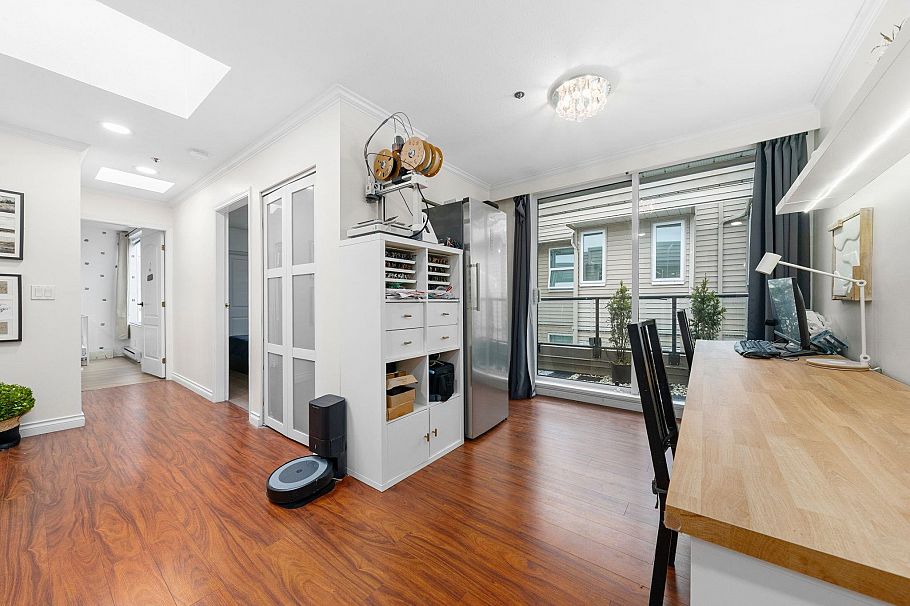 305 1318 W 6th Avenue Vancouver, BC - 20