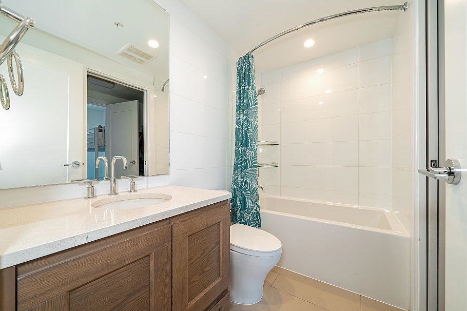 2001 5629 Birney Avenue Vancouver, BC - 24