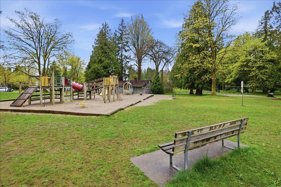 6463 Yew Street Vancouver, BC - 11