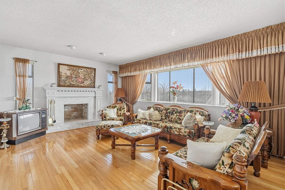 2693 E Georgia Street Vancouver, BC - 6