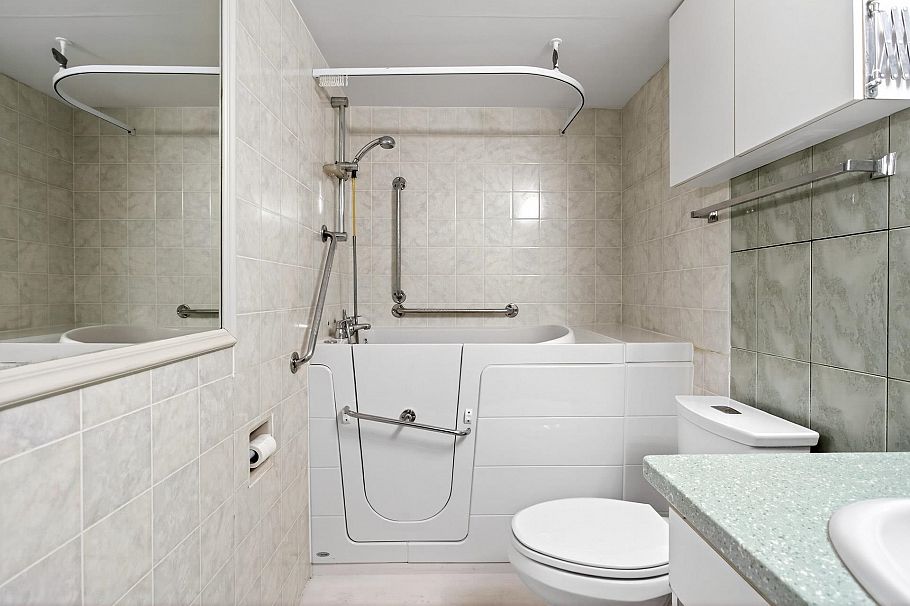 504 2024 Fullerton Avenue North Vancouver, BC - 32