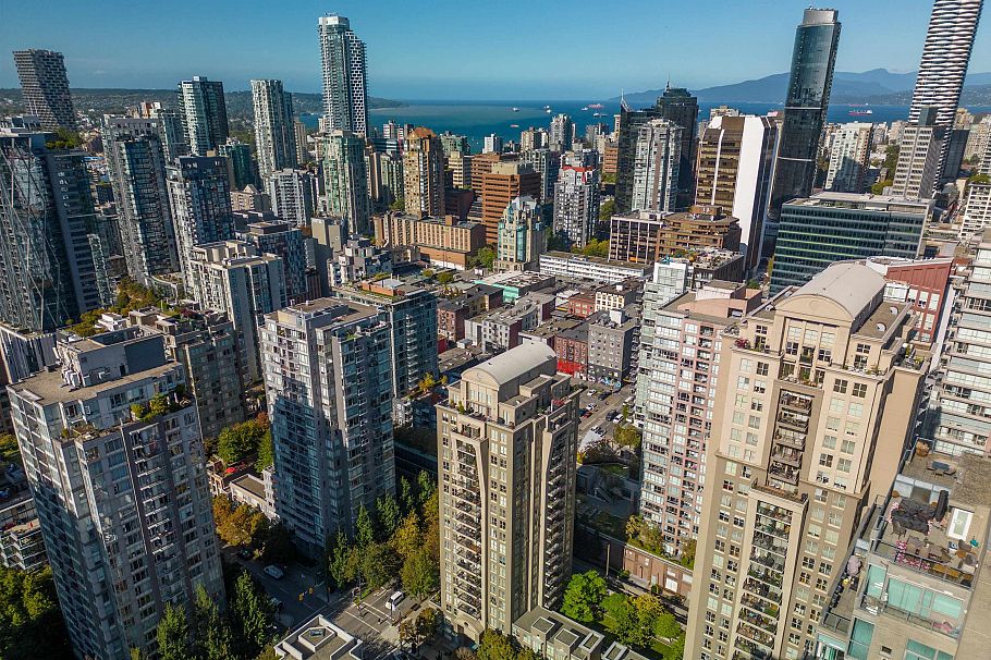 1507 989 Richards Street Vancouver, BC - 30