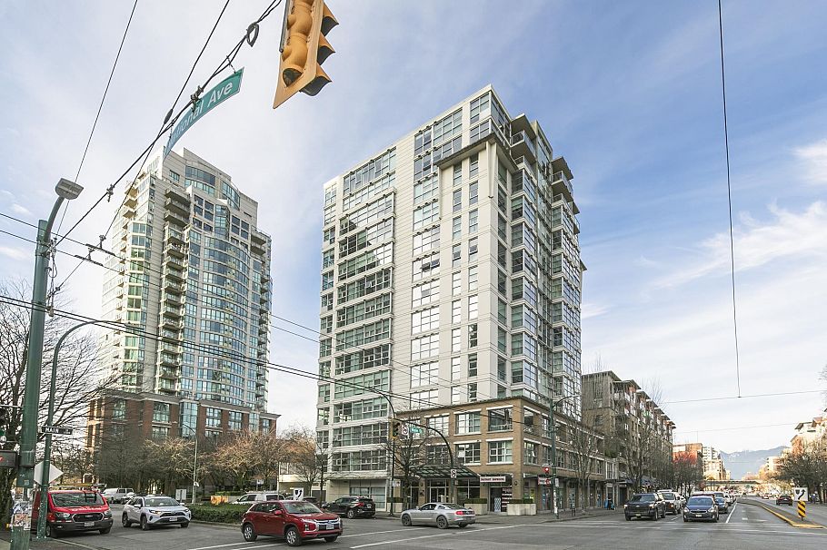 205 189 National Avenue Vancouver, BC - 35