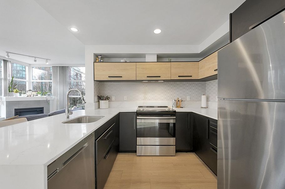 205 189 National Avenue Vancouver, BC - 13