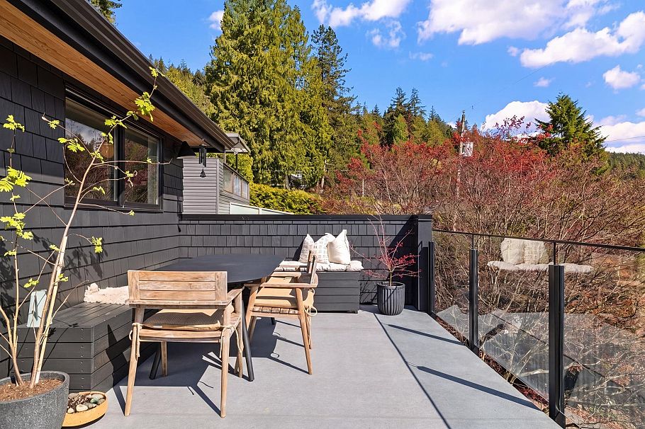 2375 Caledonia Avenue North Vancouver, BC - 16