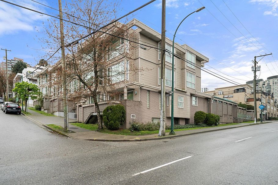 305 1318 W 6th Avenue Vancouver, BC - 35