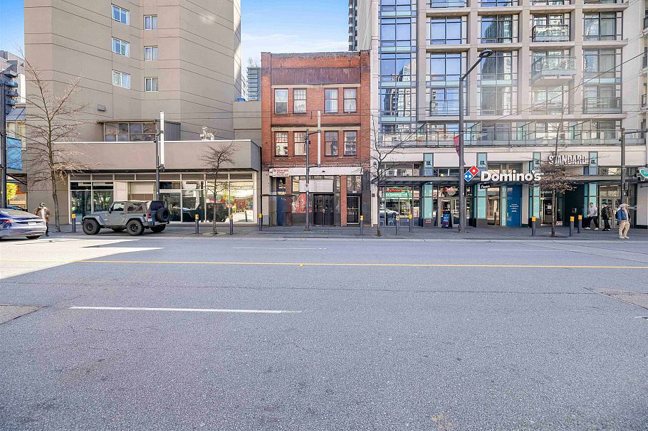 1130 Granville Street Vancouver, BC - 1