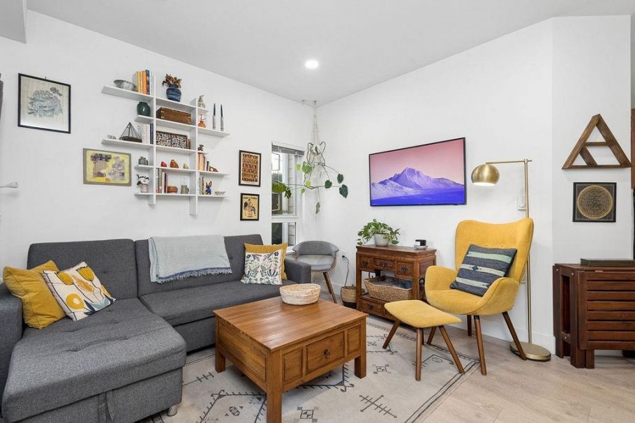 4860 Slocan Street Vancouver, BC - 9