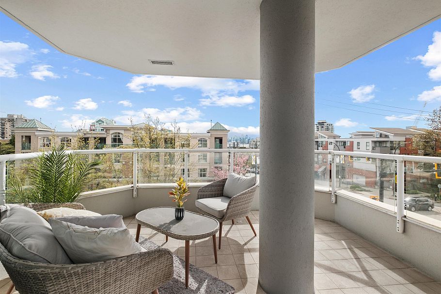 303 408 Lonsdale Avenue North Vancouver, BC - 12