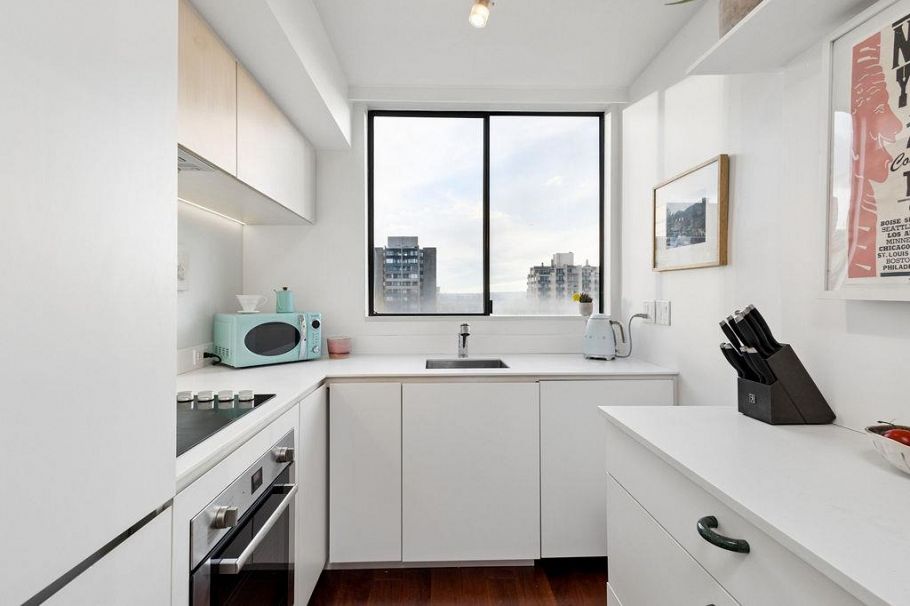 902 1108 Nicola Street Vancouver, BC - 9