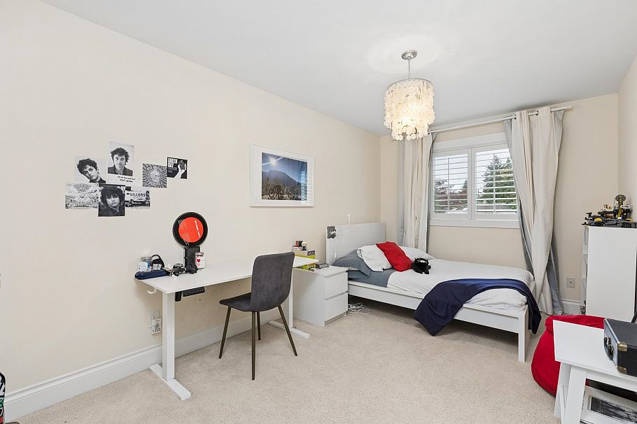 3476 Wellington Crescent North Vancouver, BC - 29