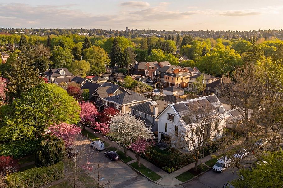 1 2830 Musqueamview Street Vancouver, BC - 37