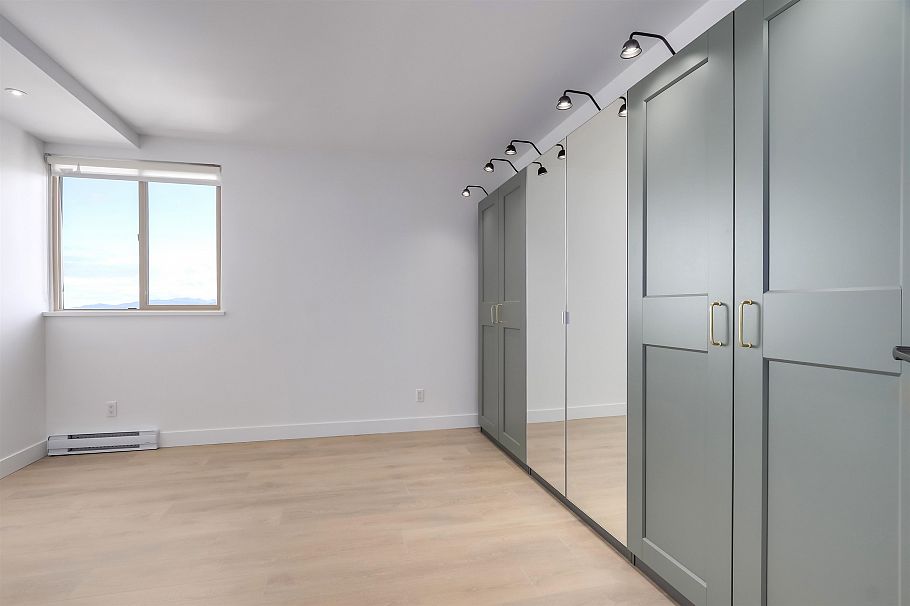 1206 110 W 4th Street North Vancouver, BC - 14