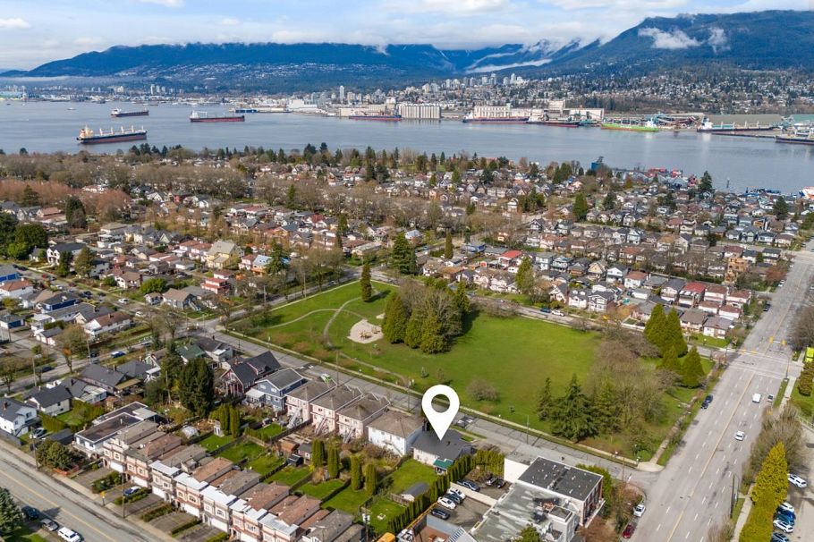 2880 Oxford Street Vancouver, BC - 37