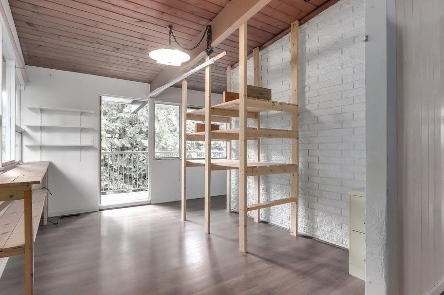 2701 St. Christophers Road North Vancouver, BC - 10