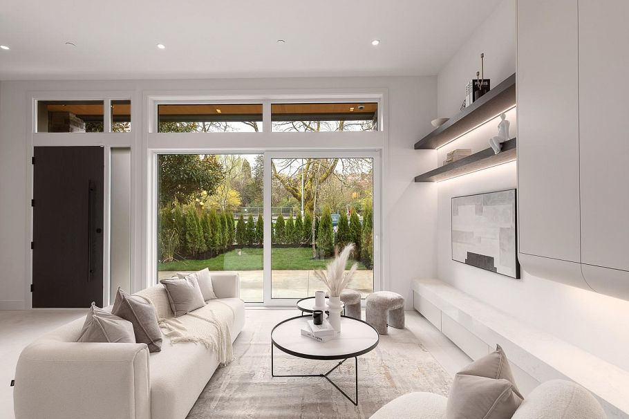 1 3617 W 12th Avenue Vancouver, BC - 4