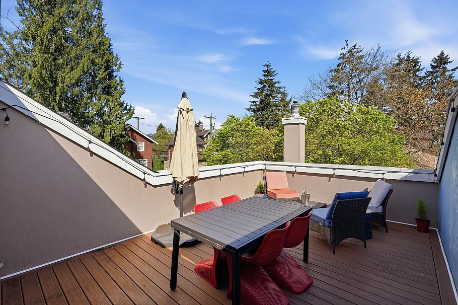 1867 W 11th Avenue Vancouver, BC - 31