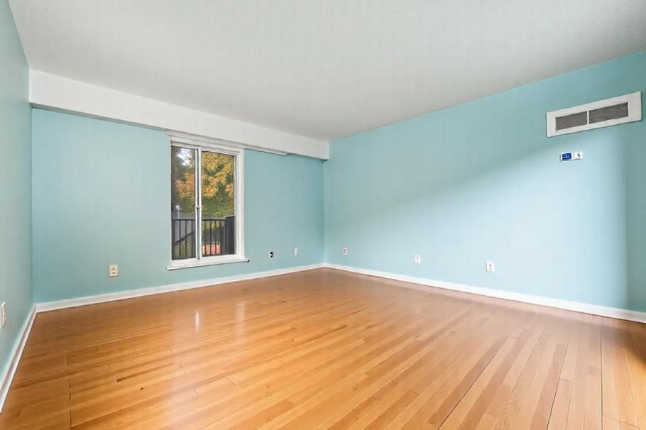 1609 Bewicke Avenue North Vancouver, BC - 9