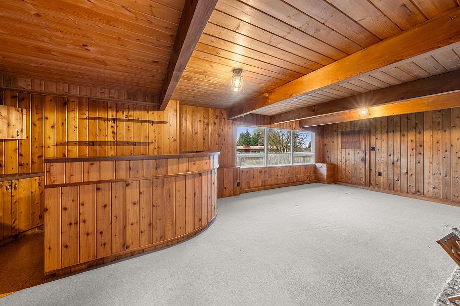 234 Rondoval Crescent North Vancouver, BC - 27