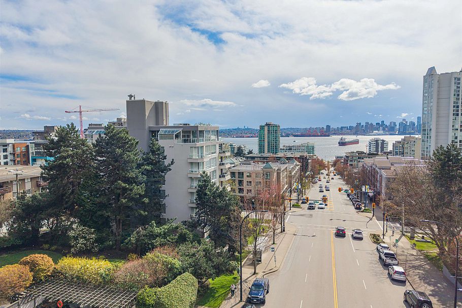 303 408 Lonsdale Avenue North Vancouver, BC - 39