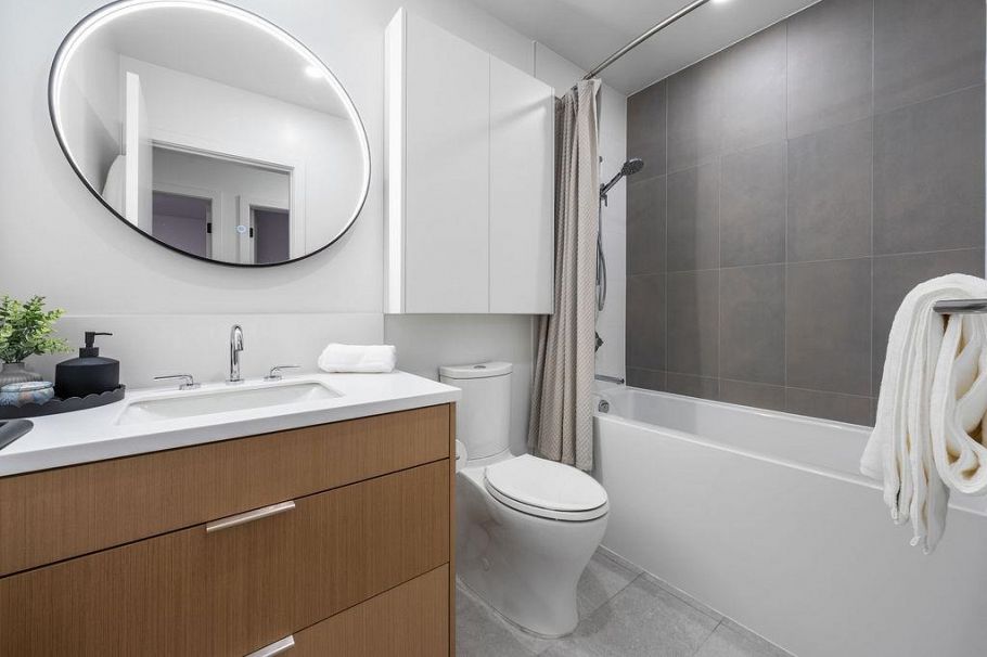 223 650 E 2nd Street North Vancouver, BC - 36