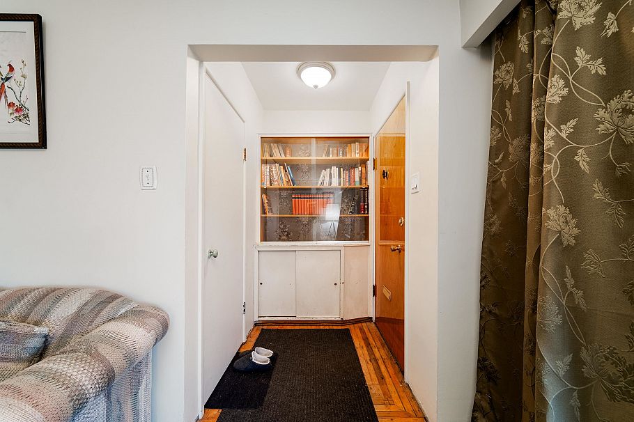 7475 Knight Street Vancouver, BC - 4