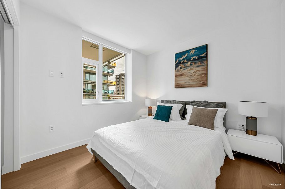 906 1180 Broughton Street Vancouver, BC - 11