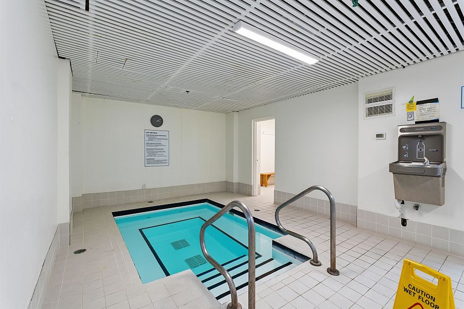 218 2012 FULLERTON AVENUE, North Vancouver BC V7P 3E3 North Vancouver, BC - 14