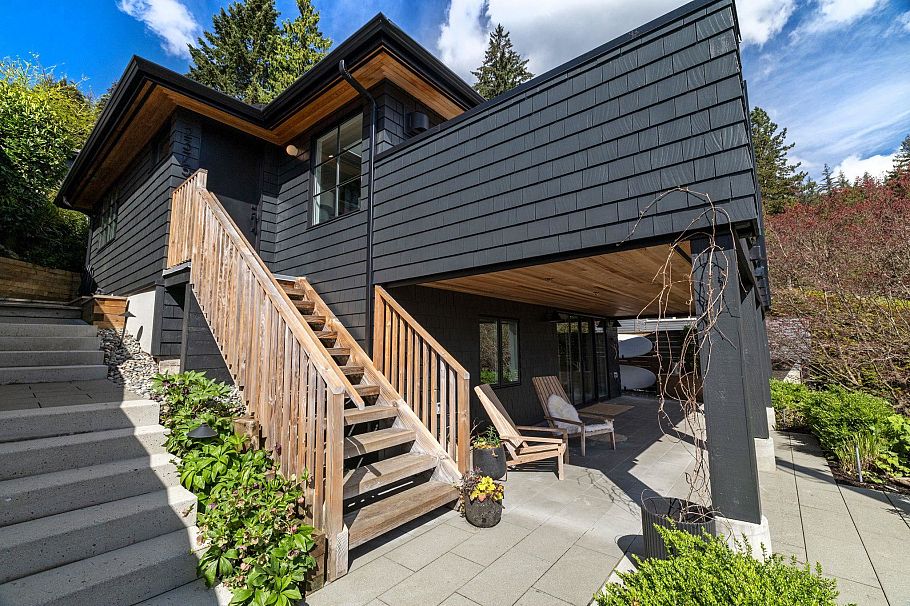 2375 Caledonia Avenue North Vancouver, BC - 37