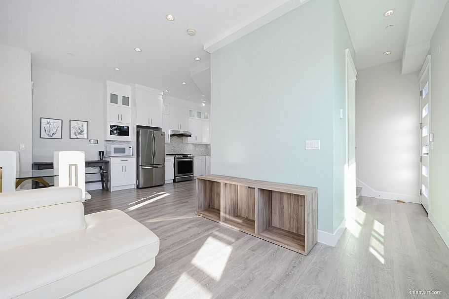 4737 Gothard Street Vancouver, BC - 10