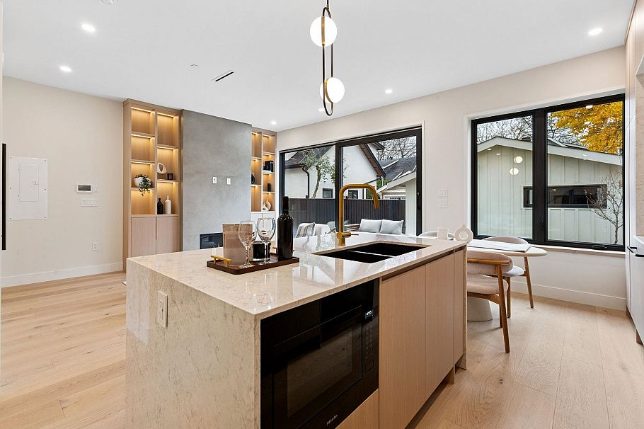 2 448 W 20th Avenue Vancouver, BC - 13