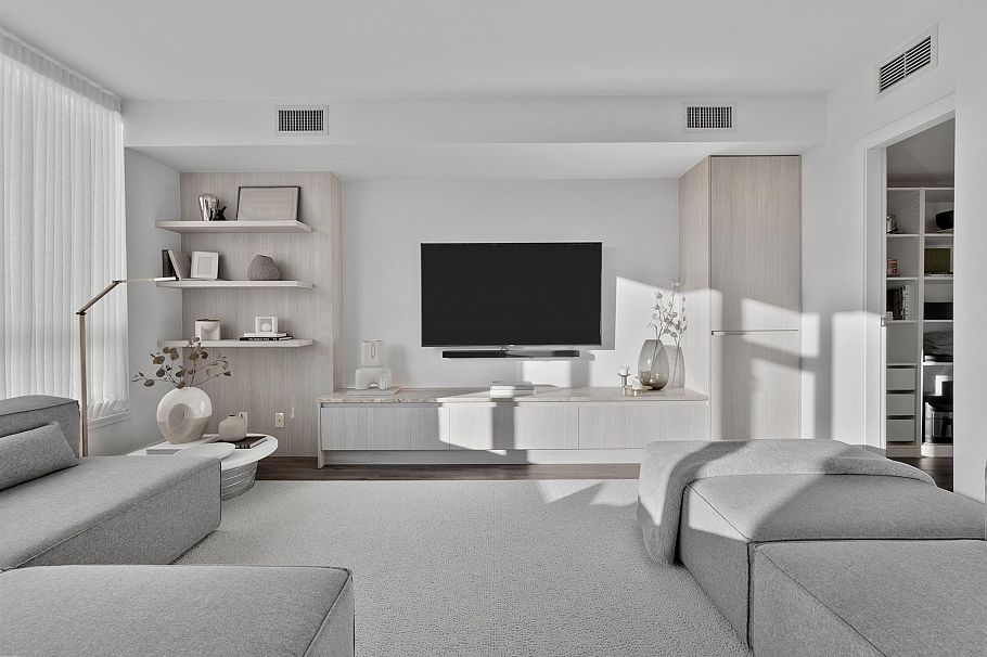 713 1887 Crowe Street Vancouver, BC - 2