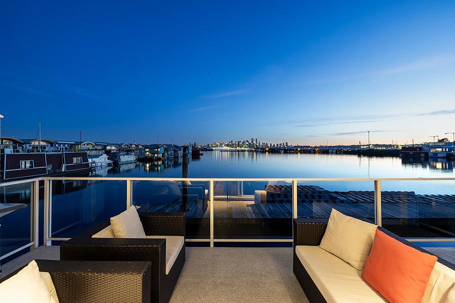 FRSL17 415 W Esplanade Avenue North Vancouver, BC - 38