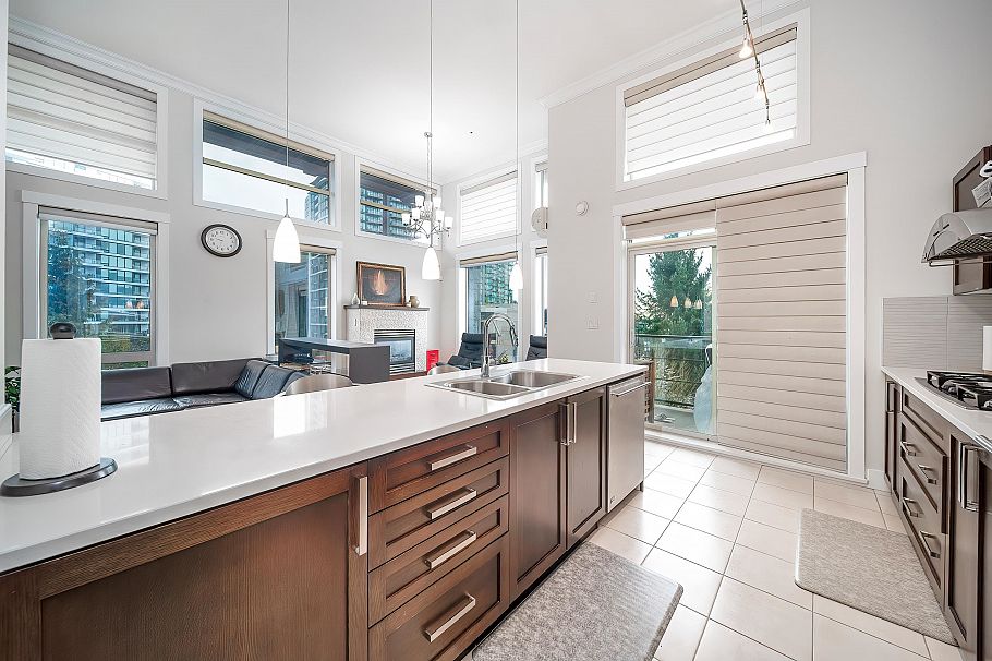 406 5779 Birney Avenue Vancouver, BC - 9