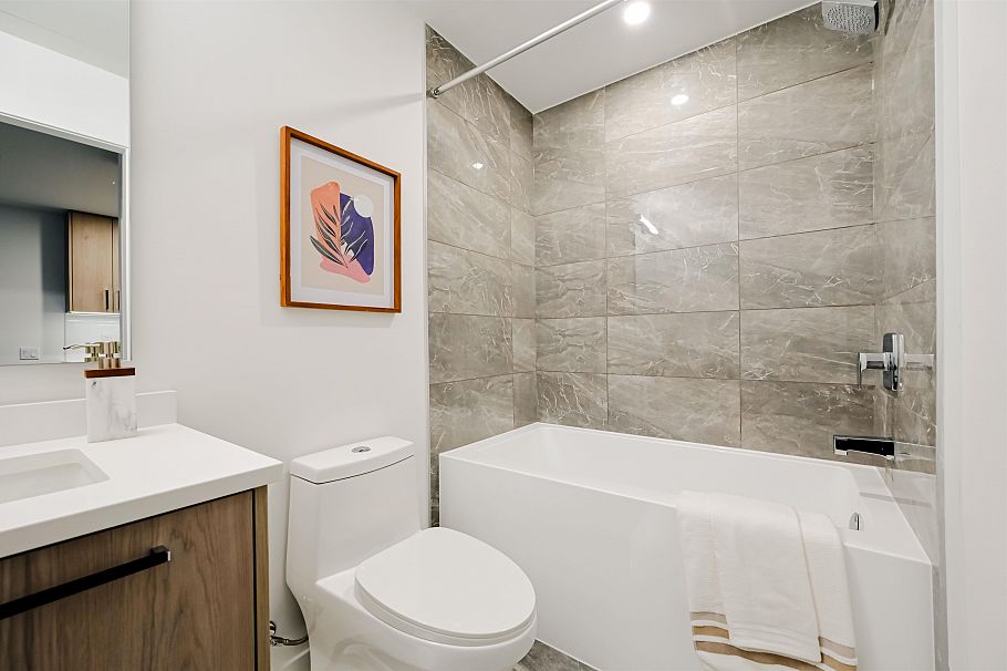 303 6859 Cambie Street Vancouver, BC - 16