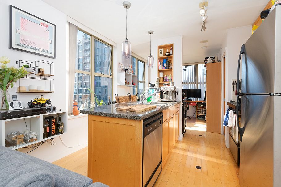 1507 989 Richards Street Vancouver, BC - 13