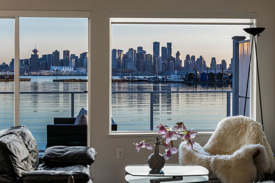 FRSL17 415 W Esplanade Avenue North Vancouver, BC - 25