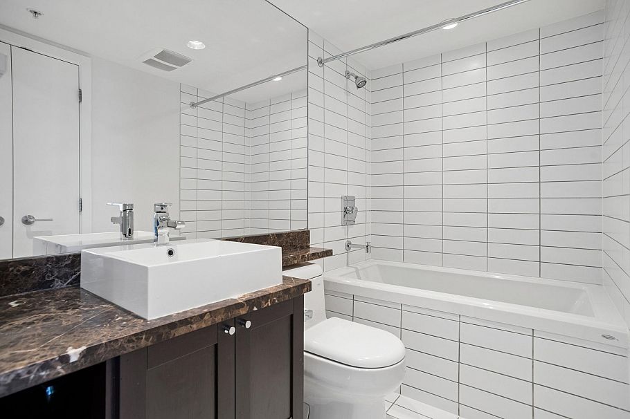 1001 4815 Eldorado Mews Vancouver, BC - 14