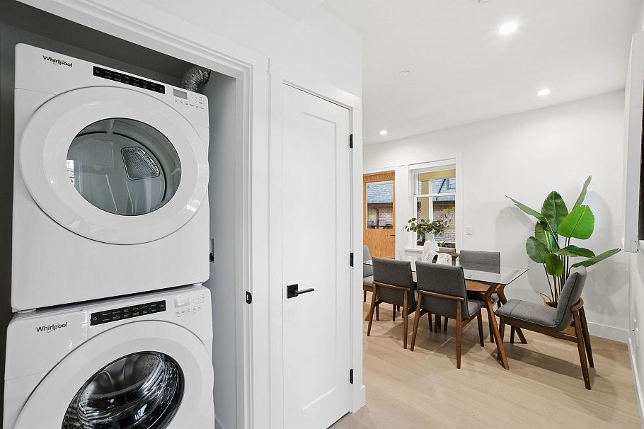 1081 Semlin Drive Vancouver, BC - 6