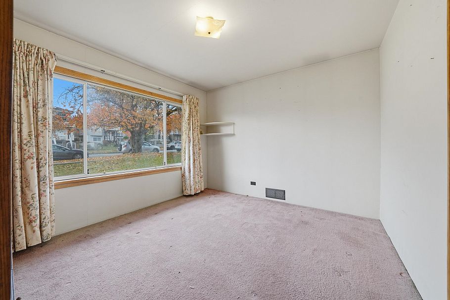 5878 Argyle Street Vancouver, BC - 9