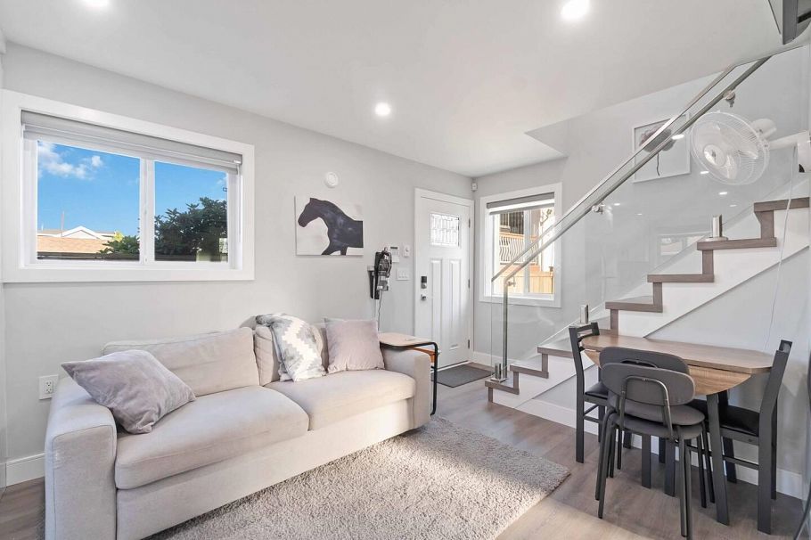 2984 Kitchener Street Vancouver, BC - 14