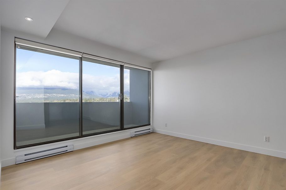 1206 110 W 4th Street North Vancouver, BC - 9