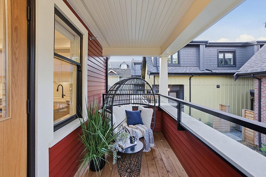 1081 Semlin Drive Vancouver, BC - 11