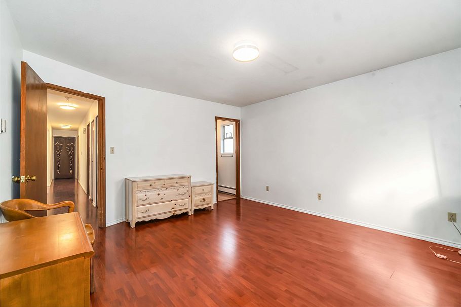 5820 Earles Street Vancouver, BC - 15