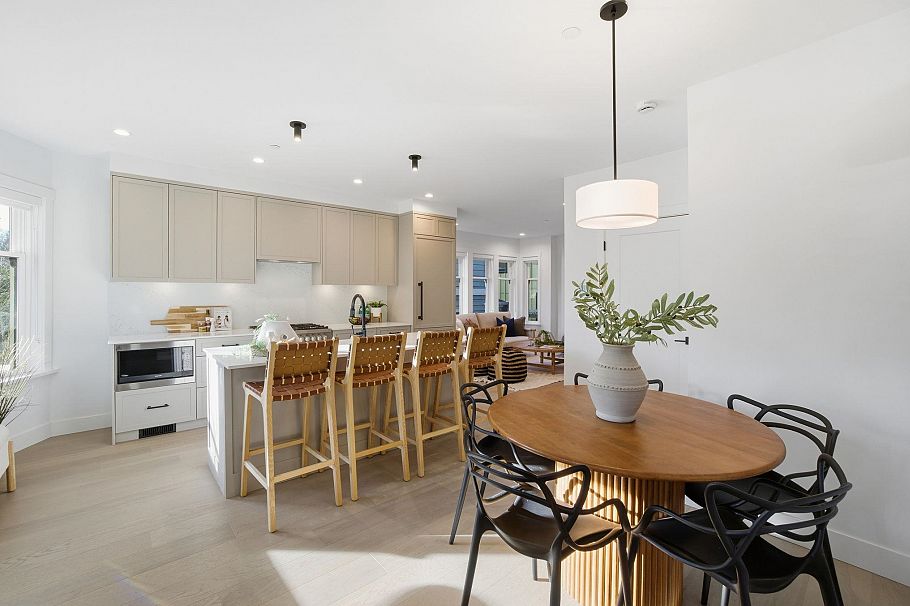 1967 Napier Street Vancouver, BC - 4