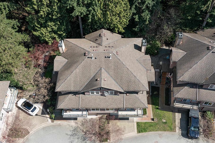 1188 Strathaven Drive North Vancouver, BC - 34